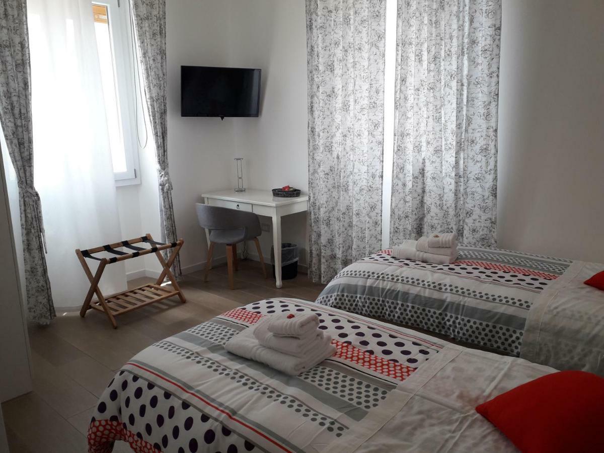 Jolie Julie Accomodation Sassari Exterior photo
